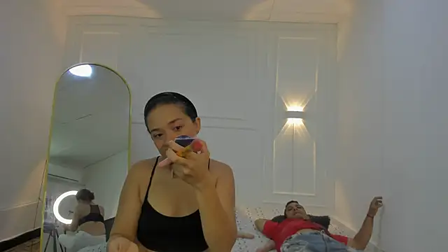 charlotte dante212 online show from March 2026 05:03:02 AM