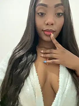 zaracollins01 online show from December 2025 04:44:02 AM