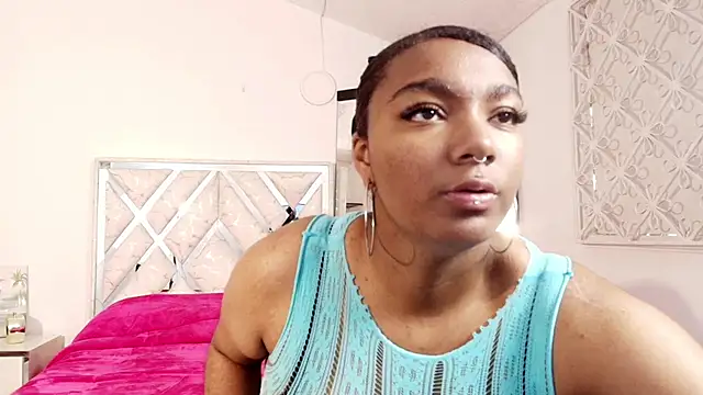 Amiranast online show from September 2025 03:12:02 PM