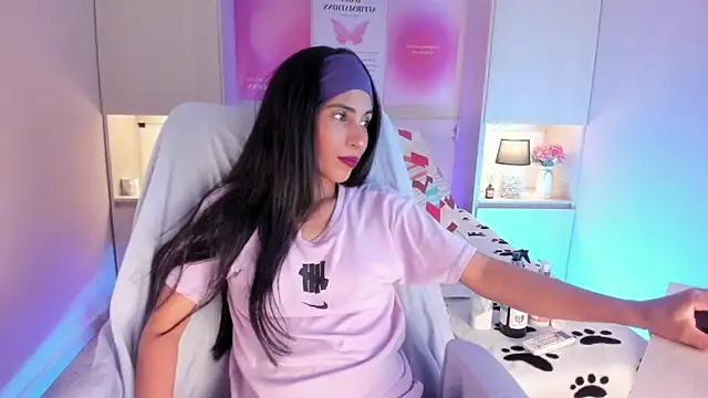 LexxaQueen online show from February 2026 04:10:01 AM