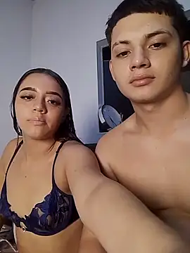 Snapshot of tony_and_katy chatting on October 2025 11:14:01 PM tony and katy online show from October 2025 11:14:01 PM