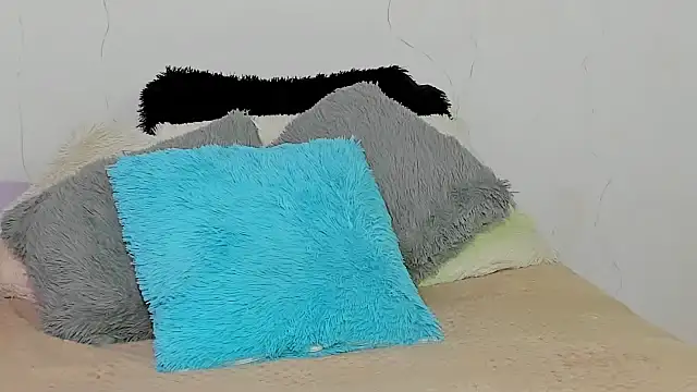 Naomi Flame online show from November 2025 11:38:02 PM