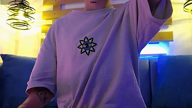 ArianaSantana online show from October 2025 12:49:02 PM