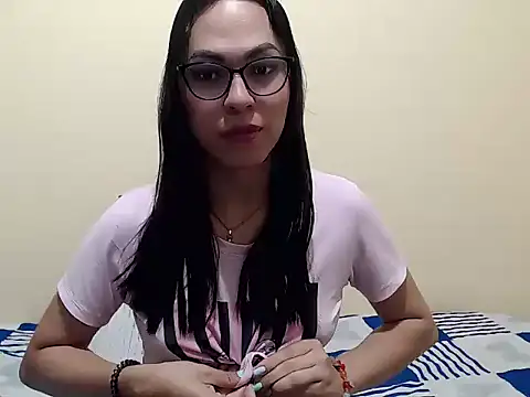 missblu online show from December 2025 03:26:02 AM