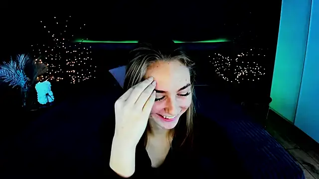 MilaAddams online show from October 2025 05:39:02 AM