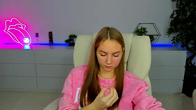 MilaAddams online show from November 2025 06:41:02 AM