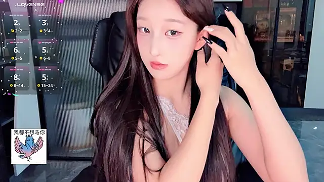 Winnie666- online show from April 2026 07:12:02 PM