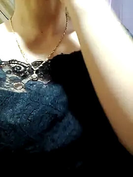 LucyyLy online show from October 2025 11:39:01 AM