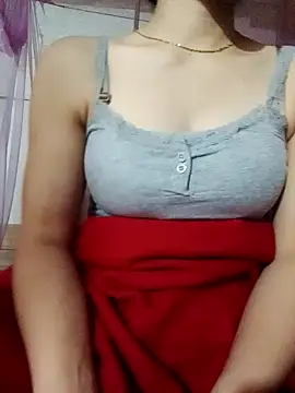 LucyyLy online show from November 2025 05:43:02 AM