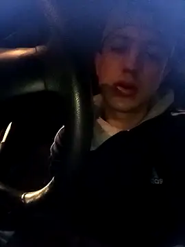 Snapshot of DebutingPathway chatting on September 2025 09:11:01 AM DebutingPathway online show from September 2025 09:11:01 AM