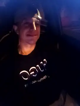 Snapshot of DebutingPathway chatting on January 2026 08:39:02 AM DebutingPathway online show from January 2026 08:39:02 AM