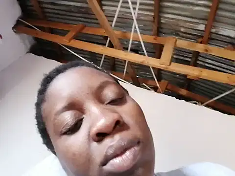 Hottnuts99 online show from October 2025 09:21:02 AM