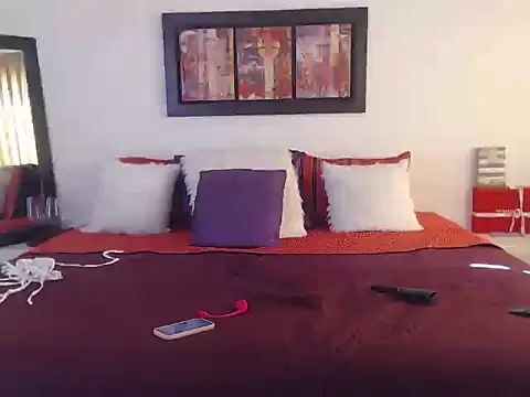 OSHYRIS online show from September 2025 02:08:01 PM