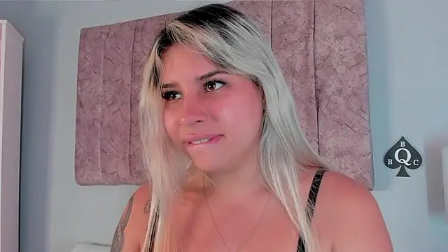 naomi sanz online show from November 2025 06:56:02 PM