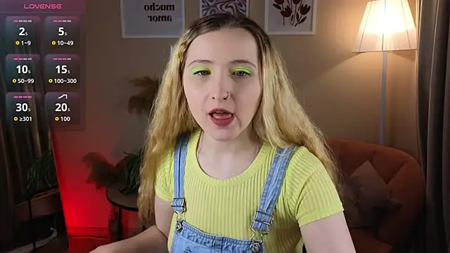 Milana Key online show from October 2025 09:12:02 PM