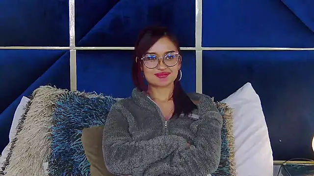 Ivanna Teaser online show from January 2026 06:16:01 AM