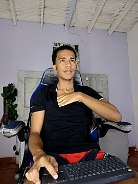 aston xvera online show from September 2025 03:24:01 PM