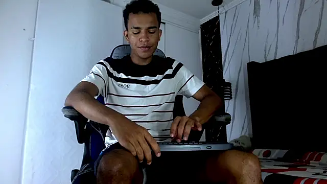 aston xvera online show from October 2025 03:28:02 AM