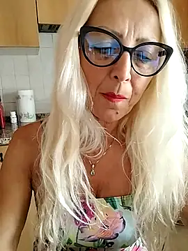 Snapshot of _sexyBLONDE46_ chatting on July 2026 01:28:01 PM sexyBLONDE46 online show from July 2026 01:28:01 PM