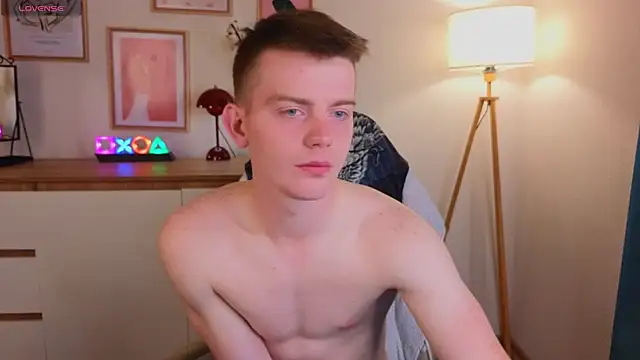 Snapshot of happy_de1mos chatting on September 2025 07:24:02 PM happy de1mos online show from September 2025 07:24:02 PM