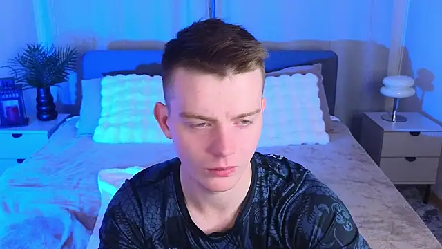 Snapshot of happy_de1mos chatting on October 2025 09:13:01 PM happy de1mos online show from October 2025 09:13:01 PM