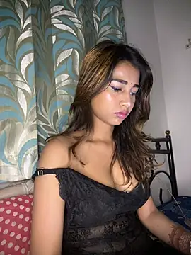 STRIP GLOW online show from February 2026 10:05:02 PM