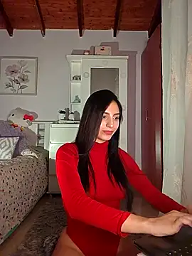 Alicia vellami online show from November 2025 03:50:01 AM