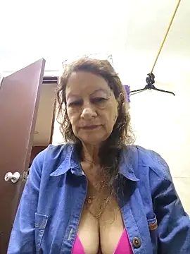 MaryLunne online show from November 2025 11:54:02 AM