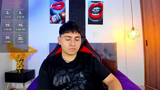 Nicolas James Sc online show from November 2025 01:55:02 PM