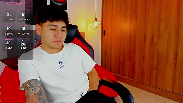 Nicolas James Sc online show from January 2026 01:35:02 PM