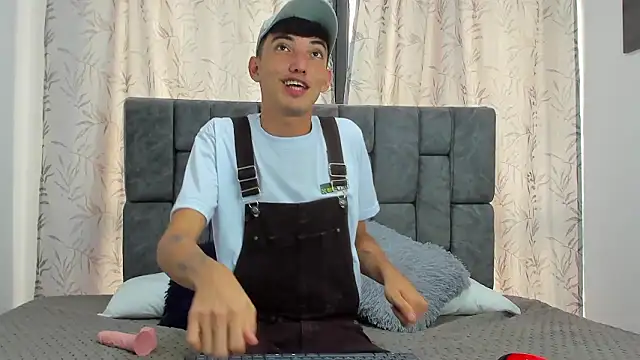 Maikol Ortiz online show from January 2026 02:11:02 PM