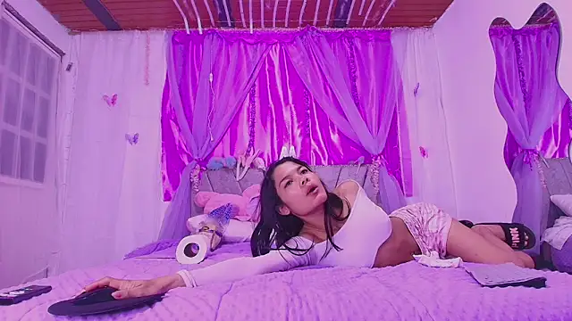 MeganRouss74 online show from September 2025 11:04:01 AM