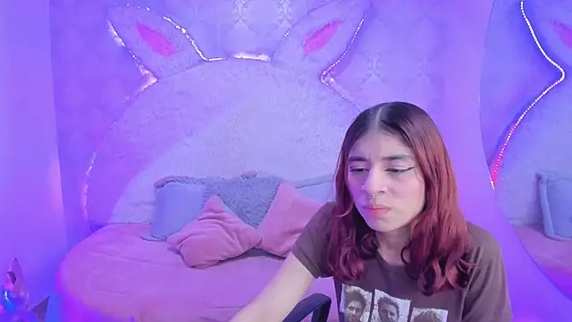 Gaby louse online show from February 2026 07:59:01 PM