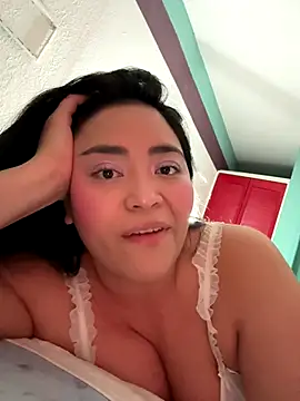 MyHoneyFrida online show from October 2025 02:42:01 AM