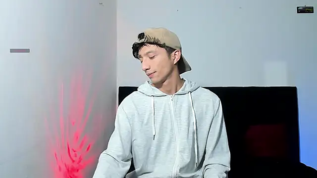 mhatias  online show from January 2026 01:44:02 AM