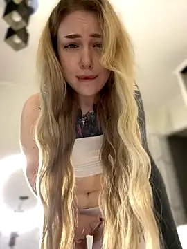 elliss  online show from September 2025 07:30:02 AM