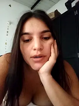 chloe 90 online show from October 2025 09:56:01 PM