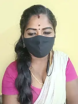 Snapshot of tamilammukuttyy chatting on July 2026 06:07:02 PM tamilammukuttyy online show from July 2026 06:07:02 PM