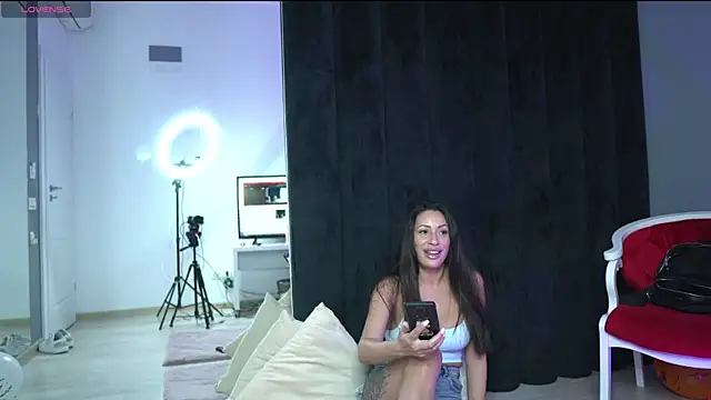 SarahMystique online show from October 2025 08:20:01 PM