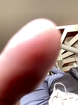 Snapshot of Thiago_blsd chatting on September 2025 06:30:01 PM Thiago blsd online show from September 2025 06:30:01 PM