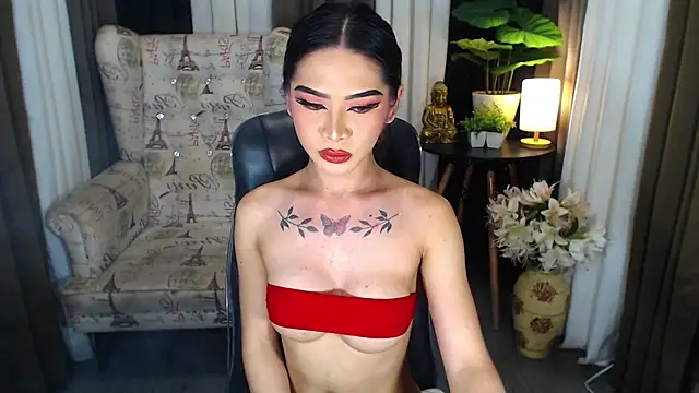 Snapshot of MariaLucyJasminx chatting on November 2025 08:29:01 PM MariaLucyJasminx online show from November 2025 08:29:01 PM