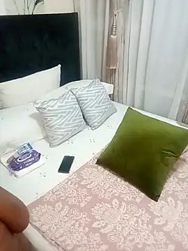 Creamy Chocolatex online show from November 2025 08:52:02 PM