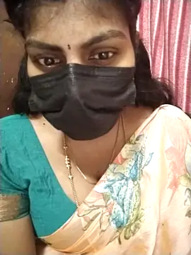 Snapshot of Nithiila chatting on October 2025 06:25:01 AM Nithiila online show from October 2025 06:25:01 AM