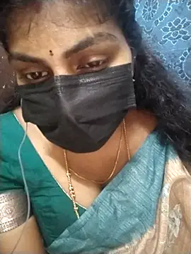 Snapshot of Nithiila chatting on October 2025 07:23:01 AM Nithiila online show from October 2025 07:23:01 AM