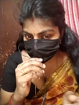 Snapshot of Nithiila chatting on November 2025 08:47:02 AM Nithiila online show from November 2025 08:47:02 AM