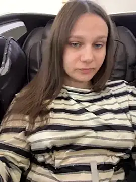 Snapshot of MiniVi chatting on September 2025 04:46:02 AM MiniVi online show from September 2025 04:46:02 AM