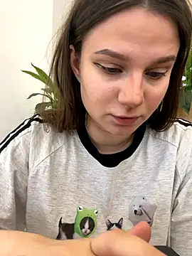 Snapshot of MiniVi chatting on September 2025 05:34:02 AM MiniVi online show from September 2025 05:34:02 AM