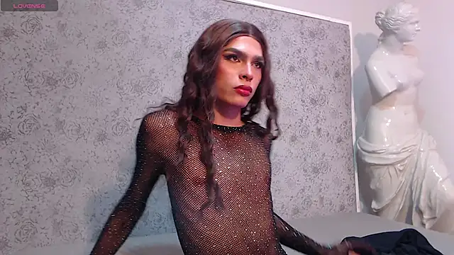 BellaJhons  online show from September 2025 12:11:01 AM