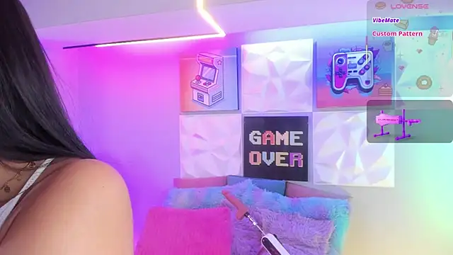 LindaWz  online show from January 2026 05:33:01 AM