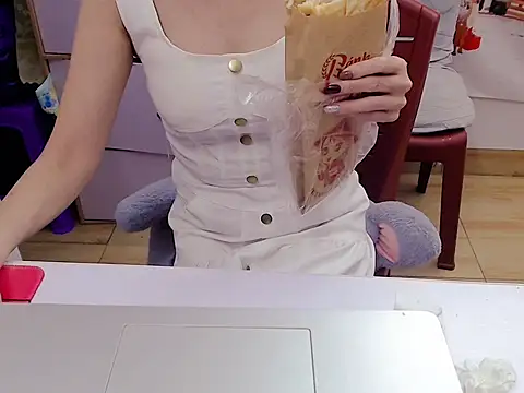 Funnygirl 9x online show from December 2025 01:32:02 AM